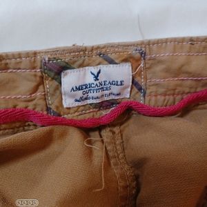 Woman American Outfitter shorts